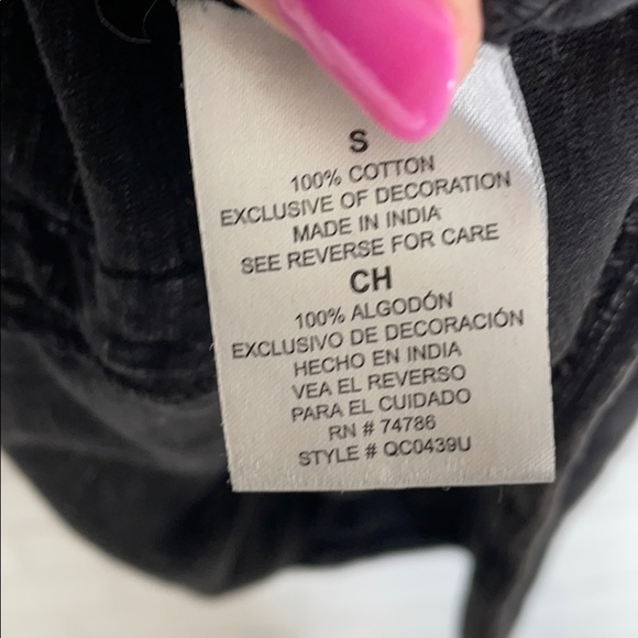 Patrons of Peace Black Faded Patterned Tee - Picture 8 of 9